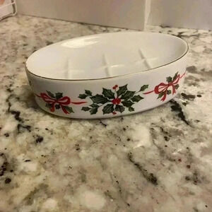 Vintage Christmas Holiday Soap Dish with red ribbon holly berries with gold trim